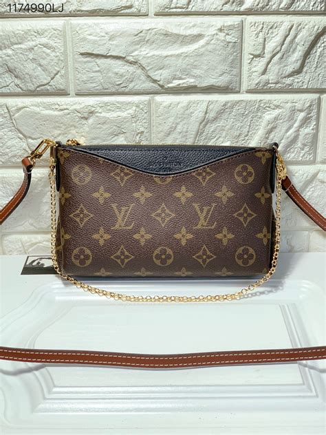 louis vuitton small bags|louis vuitton bag small pouch.